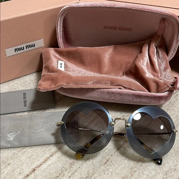 Miu Miu | Accessories | Miu Miu Heartshaped Gray Sunglasses  display picture 3